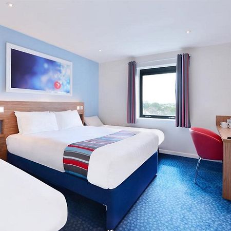 Travelodge London Crystal Palace Buitenkant foto