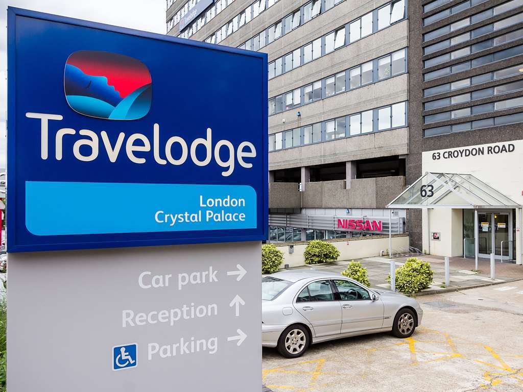 Travelodge London Crystal Palace Buitenkant foto